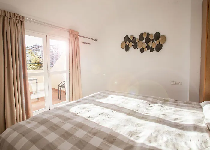 Luxury In Boliches, * Фуэнхирола